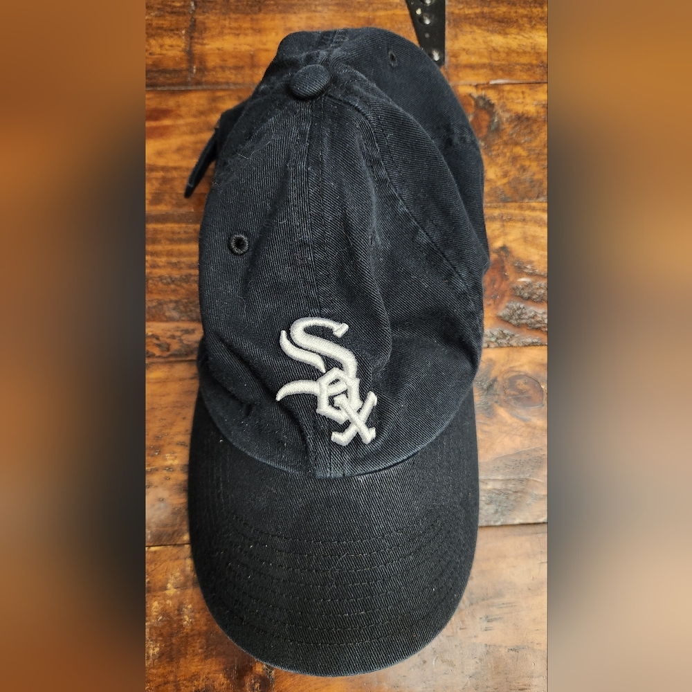 Chicago White Sox ballcap, MLB. NWOT, adjustable, pre-owned